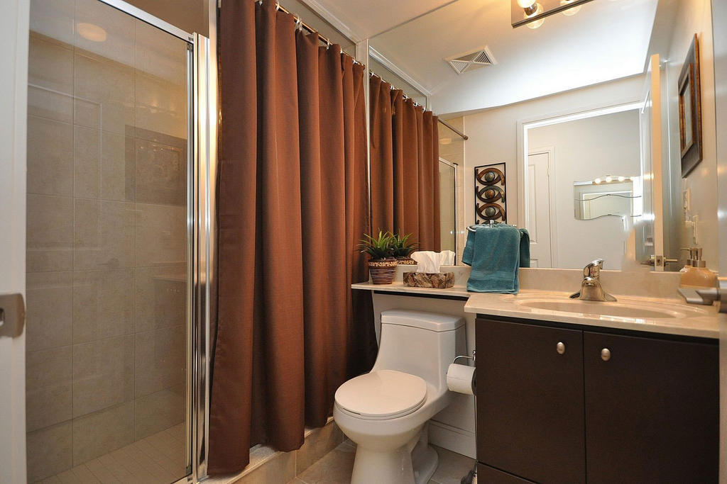 Napa Furnished Rental Apartments Square One มิสซิสซอกา ห้อง รูปภาพ